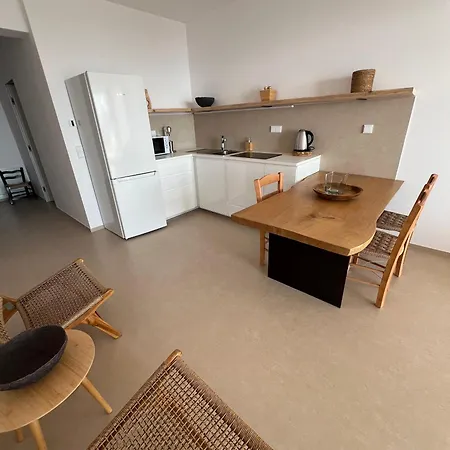 Apartments-m4 Διαμέρισμα Νέος Μαρμαράς