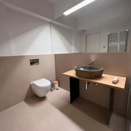 Apartments-m4 *