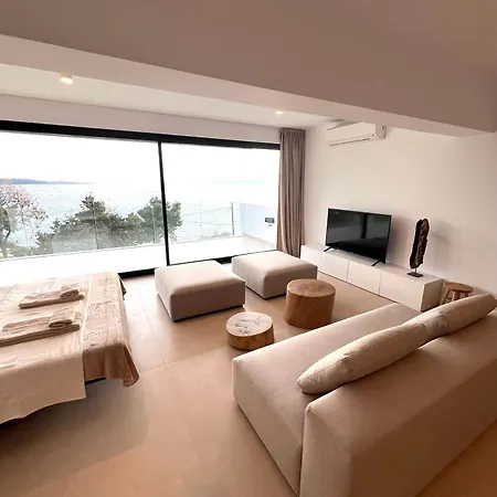 Apartments-m4 Néos Marmarás