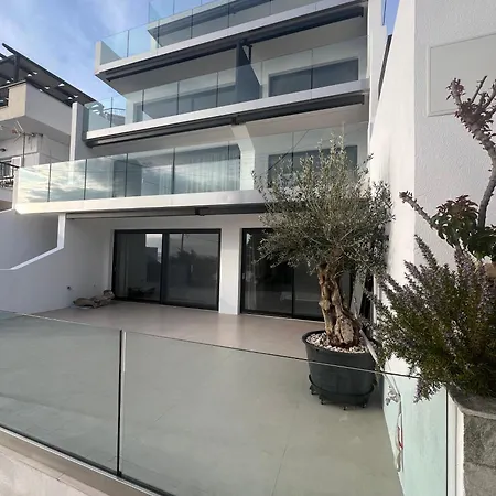Apartments-m4 Néos Marmarás