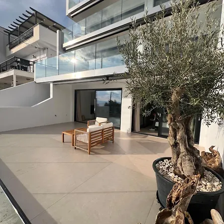 Apartments-m4 * Néos Marmarás