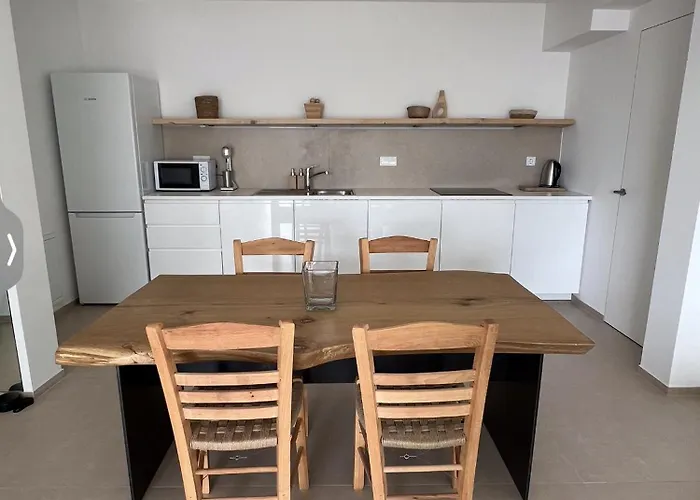 Apartments-m4 Neos Marmaras