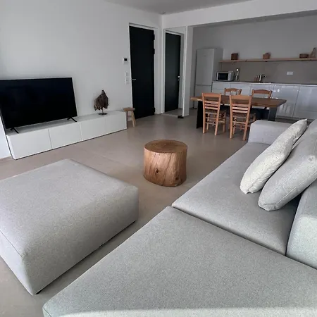 Apartments-m4 *