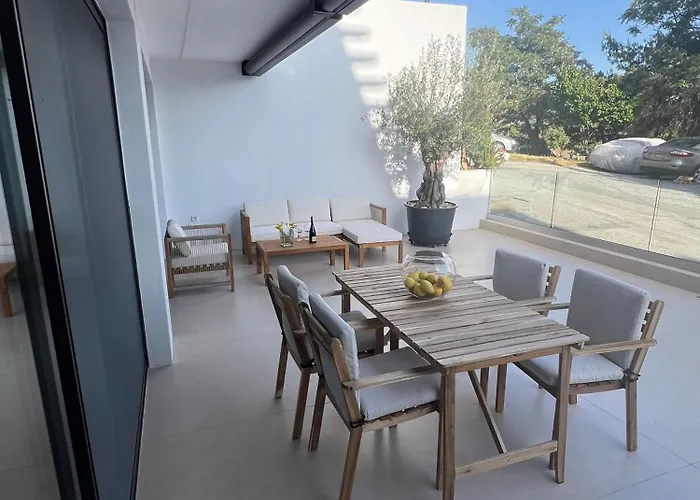 Apartments-m4 * Neos Marmaras